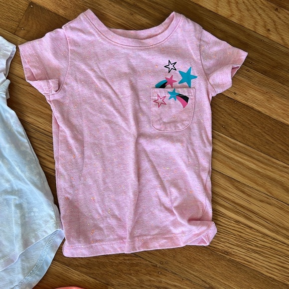 Bundle of 4 kids tshirts - Picture 5 of 8
